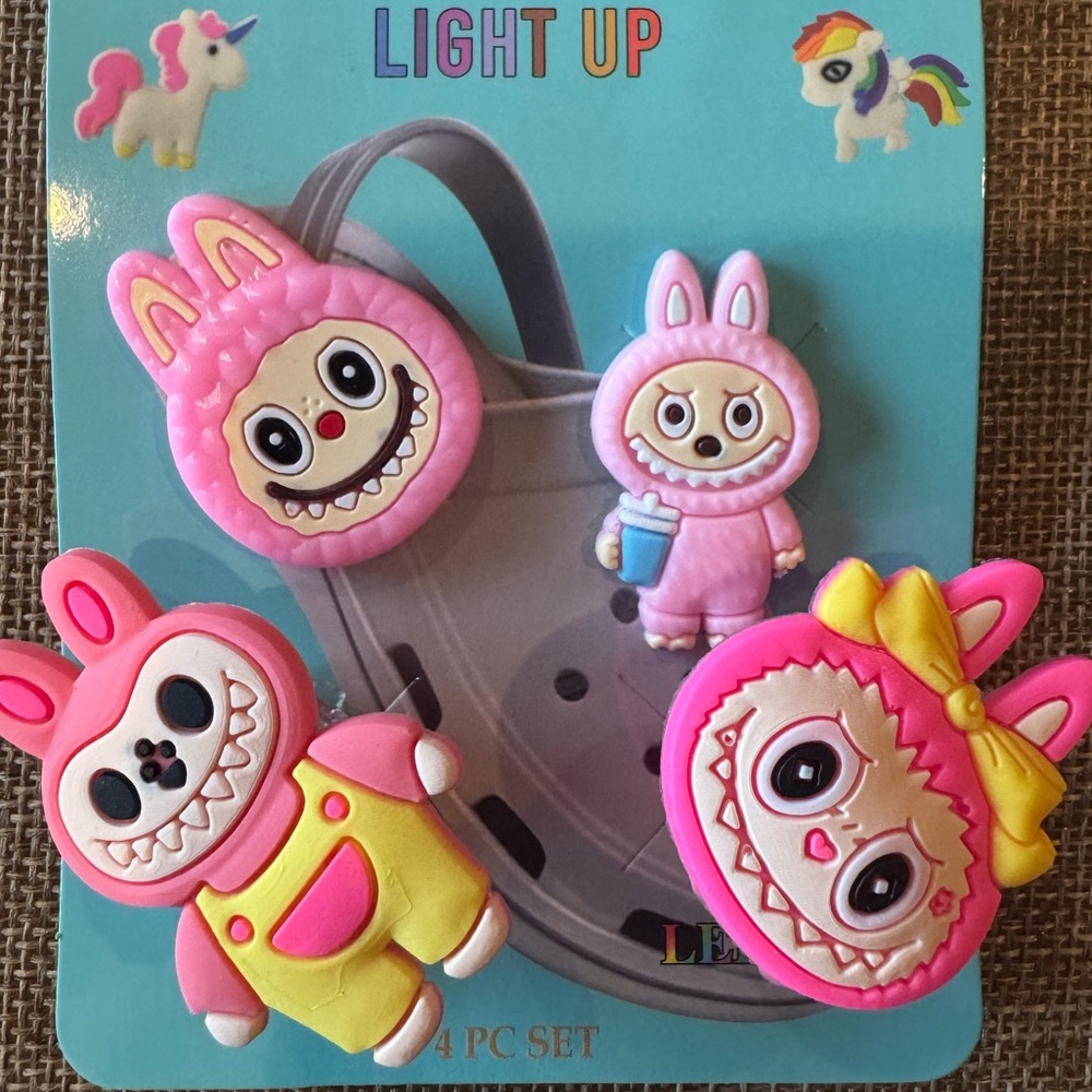 Monster Light-Up Croc Charms – 4 Piece Set